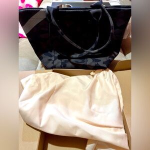 Rothy’s Slate Camo Essential Tote